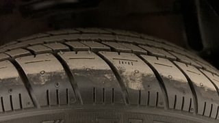 Used 2014 Chevrolet Beat LS Petrol Petrol Manual tyres RIGHT FRONT TYRE TREAD VIEW