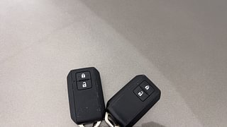 Used 2020 Toyota Glanza [2019-2022] G Petrol Manual extra CAR KEY VIEW