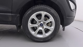 Used 2020 Ford EcoSport [2017-2021] Titanium + 1.5L Ti-VCT Petrol Manual tyres RIGHT FRONT TYRE RIM VIEW