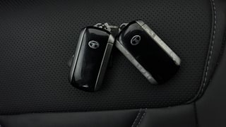 Used 2024 Tata Curvv Creative 1.2 Revotron Petrol 7DCA Petrol Automatic extra CAR KEY VIEW