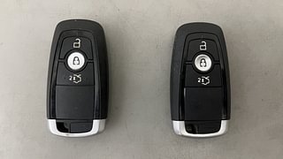 Used 2019 Ford Figo [2019-2021] Titanium Petrol Petrol Manual extra CAR KEY VIEW
