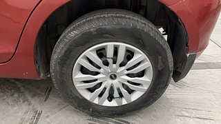 Used 2014 Maruti Suzuki Swift [2011-2017] VXi Petrol Manual tyres LEFT REAR TYRE RIM VIEW