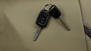Used 2017 Honda Jazz SV Petrol Petrol Manual extra CAR KEY VIEW