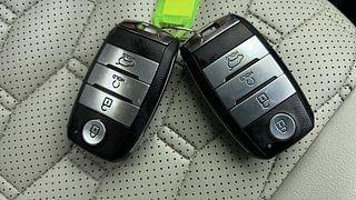 Used 2022 Kia Seltos HTX D Diesel Manual extra CAR KEY VIEW