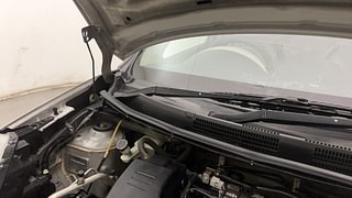 Used 2016 Nissan Micra Active [2012-2020] XV Safety Pack Petrol Manual engine ENGINE RIGHT SIDE HINGE & APRON VIEW