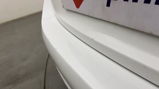 Used 2018 Hyundai Verna [2017-2020] 1.6 VTVT SX (O) Petrol Manual dents MINOR SCRATCH