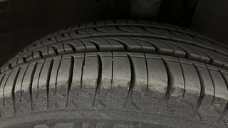 Used 2019 Maruti Suzuki Wagon R 1.2 VXI AMT Petrol Automatic tyres RIGHT FRONT TYRE TREAD VIEW