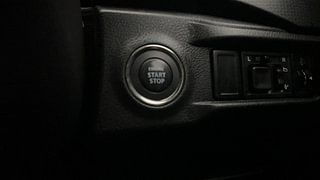 Used 2021 Maruti Suzuki Vitara Brezza [2020-2022] VXI Petrol Manual top_features Keyless start