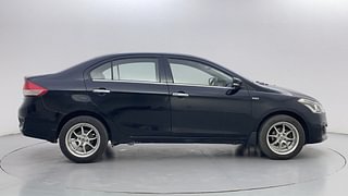 Used 2015 Maruti Suzuki Ciaz [2014-2017] ZXi Petrol Manual exterior RIGHT SIDE VIEW