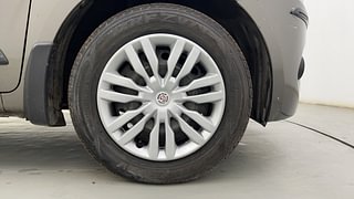 Used 2020 Maruti Suzuki Wagon R 1.0 [2019-2022] VXI Petrol Manual tyres RIGHT FRONT TYRE RIM VIEW