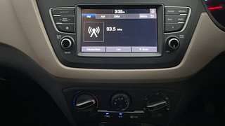 Used 2019 Hyundai Elite i20 [2018-2020] Sportz Plus 1.2 Petrol Manual interior MUSIC SYSTEM & AC CONTROL VIEW
