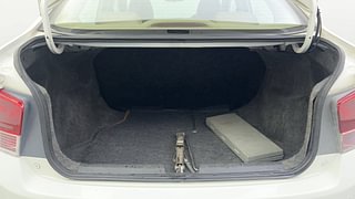 Used 2011 Honda City [2011-2014] 1.5 S MT Petrol Manual interior DICKY INSIDE VIEW