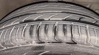 Used 2018 Toyota Etios Liva [2017-2020] V Petrol Manual tyres RIGHT FRONT TYRE TREAD VIEW