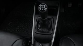 Used 2022 Maruti Suzuki Baleno Zeta Petrol Petrol Manual interior GEAR  KNOB VIEW