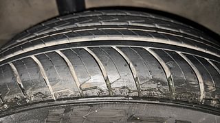 Used 2017 Honda Jazz SV Petrol Petrol Manual tyres RIGHT REAR TYRE TREAD VIEW