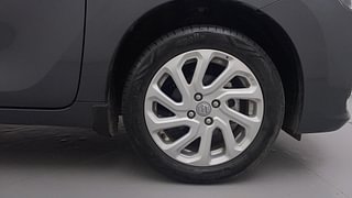 Used 2022 Maruti Suzuki Baleno Zeta Petrol Petrol Manual tyres RIGHT FRONT TYRE RIM VIEW