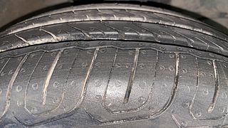 Used 2014 Honda Amaze [2013-2016] 1.2 VX i-VTEC Petrol Manual tyres RIGHT FRONT TYRE TREAD VIEW