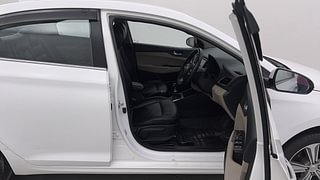 Used 2019 Hyundai Verna [2017-2020] 1.6 VTVT SX Petrol Manual interior RIGHT SIDE FRONT DOOR CABIN VIEW