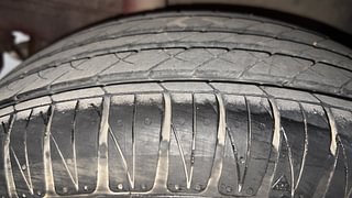 Used 2018 Honda Brio [2017-2018] S MT Petrol Manual tyres RIGHT REAR TYRE TREAD VIEW
