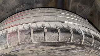 Used 2015 Maruti Suzuki Swift [2011-2017] ZXi Petrol Manual tyres LEFT REAR TYRE TREAD VIEW