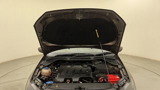 Used 2017 volkswagen Vento 1.5L Highline Diesel Diesel Manual engine ENGINE & BONNET OPEN FRONT VIEW