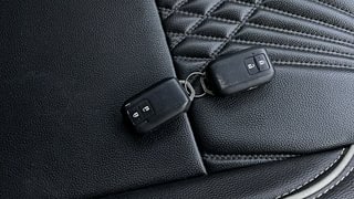 Used 2022 Maruti Suzuki Celerio ZXi Plus Petrol Manual extra CAR KEY VIEW