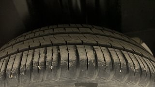 Used 2017 volkswagen Vento 1.5L Highline Diesel Diesel Manual tyres LEFT REAR TYRE TREAD VIEW
