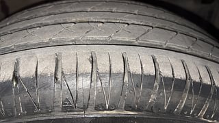 Used 2018 Honda Brio [2017-2018] S MT Petrol Manual tyres RIGHT FRONT TYRE TREAD VIEW