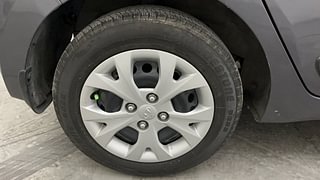 Used 2015 Hyundai Grand i10 Sportz 1.2 Kappa VTVT Petrol Manual tyres RIGHT REAR TYRE RIM VIEW