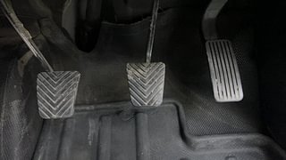 Used 2022 Kia Seltos HTX D Diesel Manual interior PEDALS VIEW