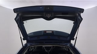 Used 2017 Maruti Suzuki Baleno [2015-2019] Zeta AT Petrol Petrol Automatic interior DICKY DOOR OPEN VIEW