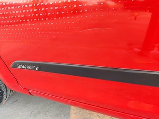 Used 2015 Maruti Suzuki Swift [2011-2017] ZXi Petrol Manual dents MINOR SCRATCH