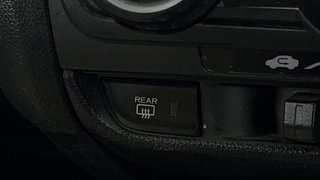 Used 2017 Honda Jazz SV Petrol Petrol Manual top_features Rear defogger