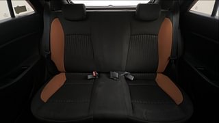 Used 2018 Hyundai Elite i20 [2018-2020] Asta 1.2 Dual Tone Petrol Manual interior REAR SEAT CONDITION VIEW