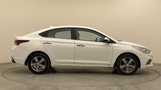 Used 2018 Hyundai Verna [2017-2020] 1.6 VTVT SX (O) Petrol Manual exterior RIGHT SIDE VIEW