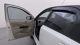 Used 2018 Toyota Etios Liva [2017-2020] V Petrol Manual interior LEFT FRONT DOOR OPEN VIEW