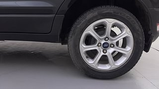 Used 2020 Ford EcoSport [2017-2021] Titanium + 1.5L Ti-VCT Petrol Manual tyres LEFT REAR TYRE RIM VIEW