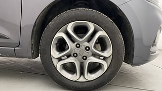 Used 2019 Hyundai Elite i20 [2018-2020] Asta (O) CVT Petrol Automatic tyres RIGHT FRONT TYRE RIM VIEW