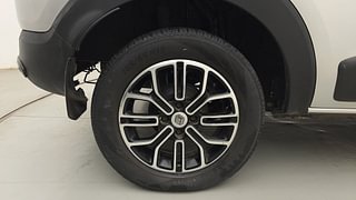 Used 2020 Renault Triber RXZ AMT Petrol Automatic tyres RIGHT REAR TYRE RIM VIEW