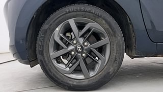 Used 2021 Hyundai Grand i10 Nios Sportz AMT 1.2 CRDI Diesel Automatic tyres LEFT FRONT TYRE RIM VIEW