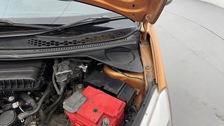 Used 2018 Tata Tiago [2016-2020] Revotron XZA AMT Petrol Automatic engine ENGINE LEFT SIDE HINGE & APRON VIEW