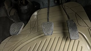 Used 2011 Honda City [2011-2014] 1.5 S MT Petrol Manual interior PEDALS VIEW