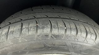 Used 2016 Maruti Suzuki Baleno [2015-2019] Alpha Petrol Petrol Manual tyres LEFT REAR TYRE TREAD VIEW