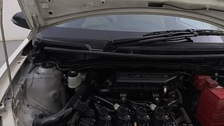 Used 2018 Toyota Etios Liva [2017-2020] V Petrol Manual engine ENGINE RIGHT SIDE HINGE & APRON VIEW