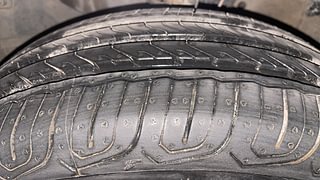 Used 2014 Honda Amaze [2013-2016] 1.2 VX i-VTEC Petrol Manual tyres LEFT FRONT TYRE TREAD VIEW