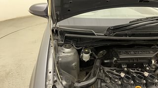 Used 2015 Toyota Etios [2010-2017] V Petrol Manual engine ENGINE RIGHT SIDE HINGE & APRON VIEW