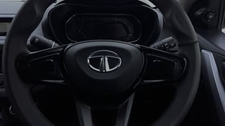 Used 2021 Tata Nexon XM Petrol Petrol Manual top_features Airbags