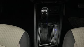 Used 2019 Hyundai Elite i20 [2018-2020] Asta (O) CVT Petrol Automatic interior GEAR  KNOB VIEW