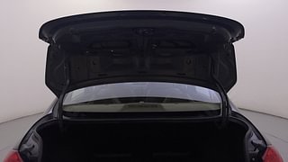 Used 2015 Maruti Suzuki Ciaz [2014-2017] ZXi Petrol Manual interior DICKY DOOR OPEN VIEW