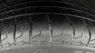 Used 2022 Kia Seltos HTX D Diesel Manual tyres LEFT FRONT TYRE TREAD VIEW